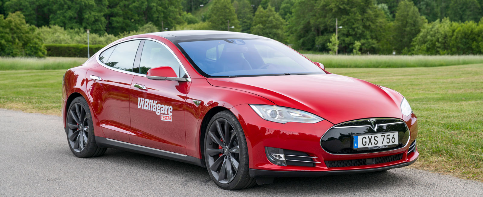 Tesla Model S p90D