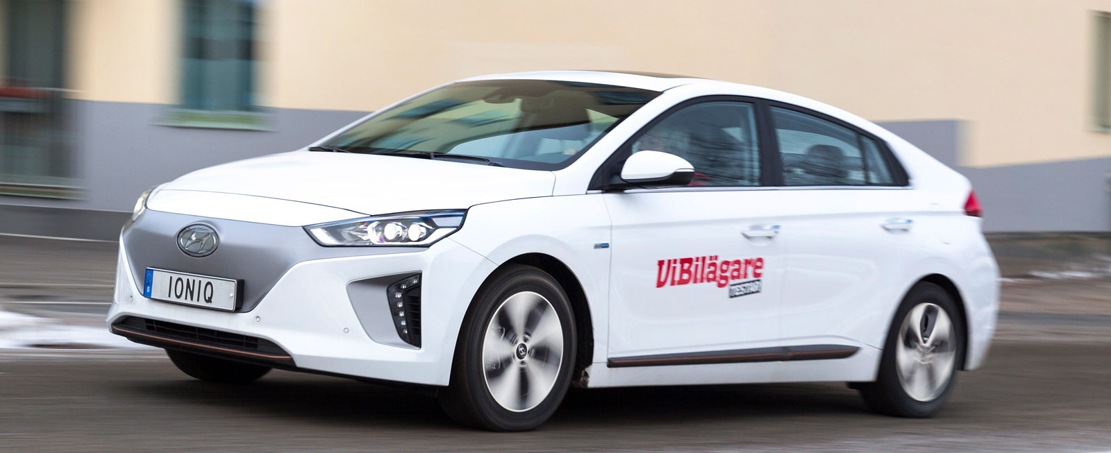 Test: BMW i3, Hyundai Ioniq Electric, Nissan Leaf (2017)