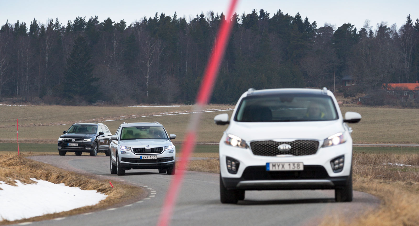 Tre fina reskamrater med gott om utrymmen, behaglig ljudnivå och råstarka motorer.