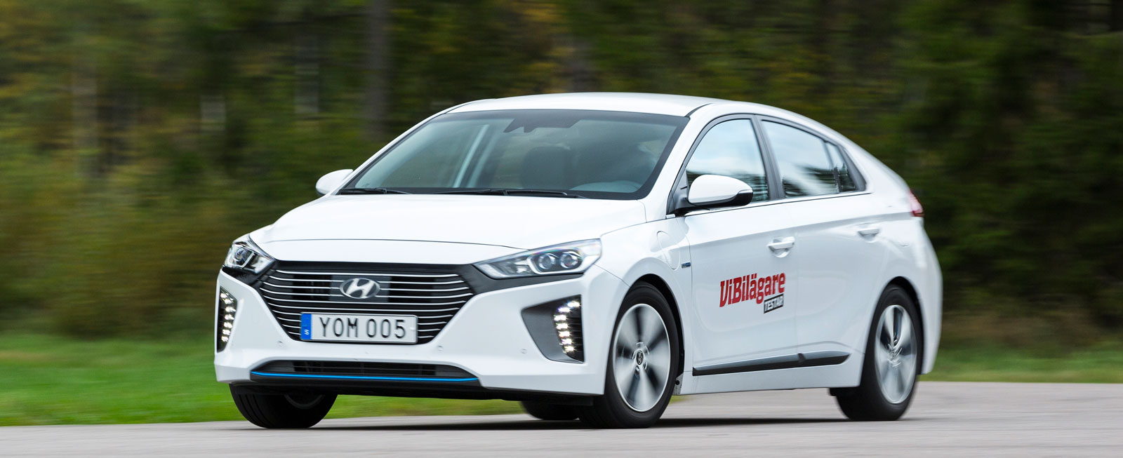 Test: Ioniq, Prius & Golf GTE (2017)