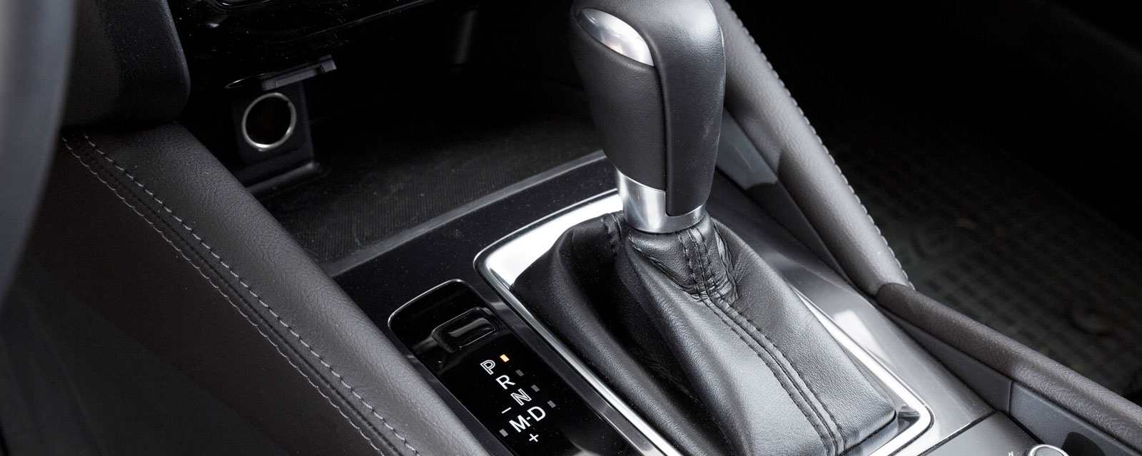 Mazda har 6-stegad automatlåda, AWD och växelpaddlar. Har högsta varvtal av de tre vid 110 km/tim: 2 100 v/min.