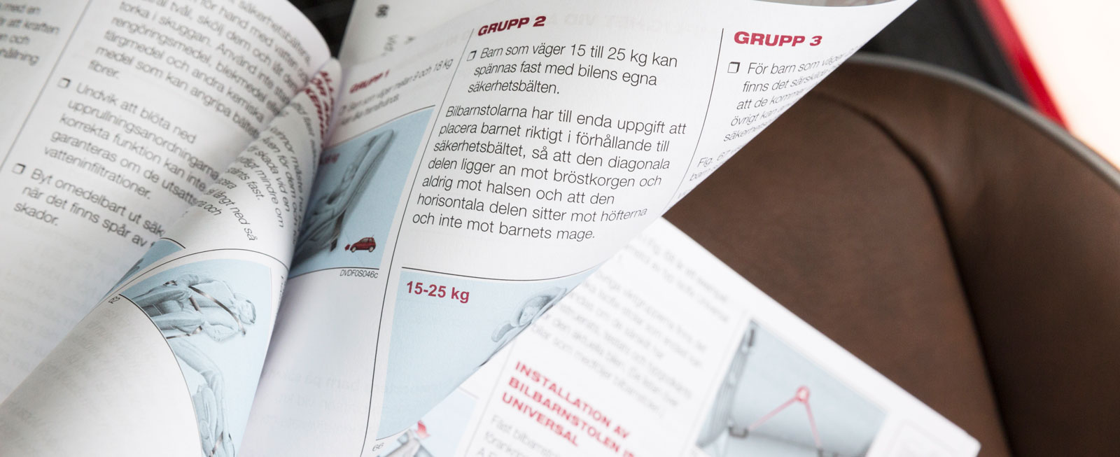 I fiats instruktionsbok finns ett omfattande kapitel om barn i bil.