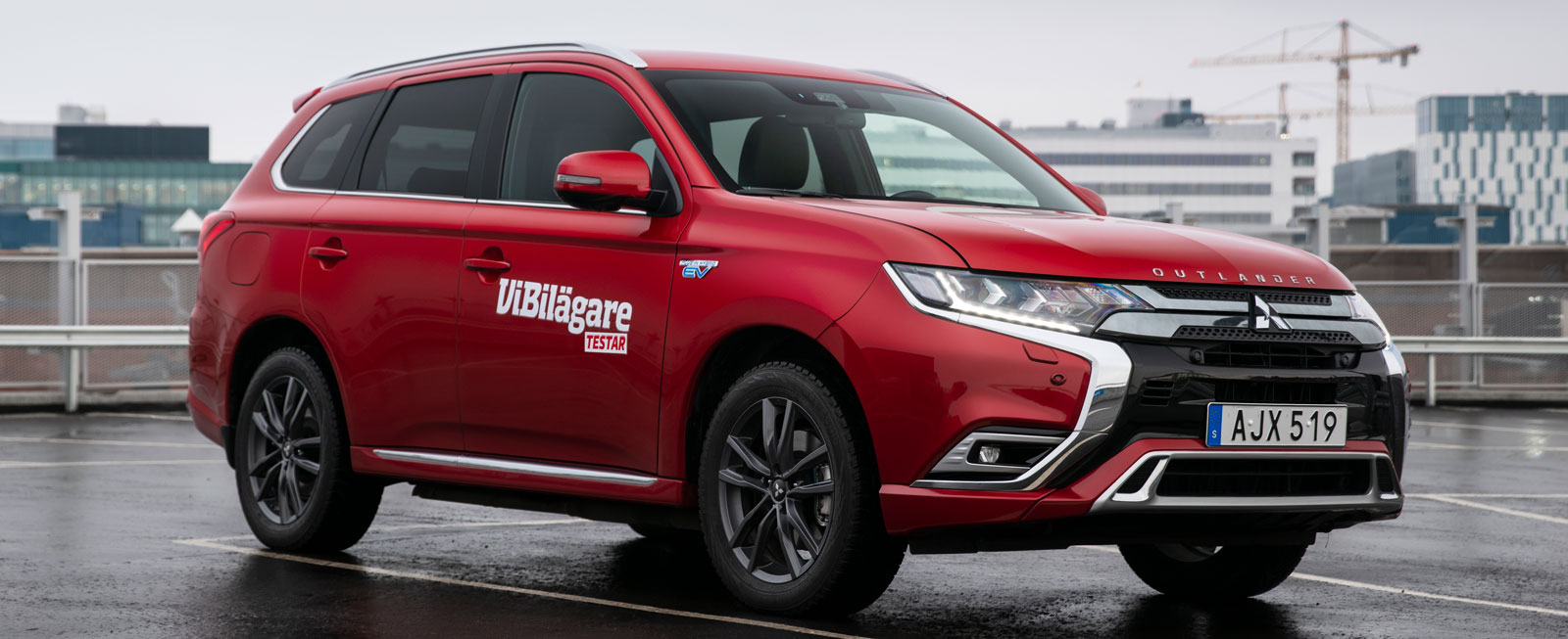Mitsubishi Outlander PHEV Business