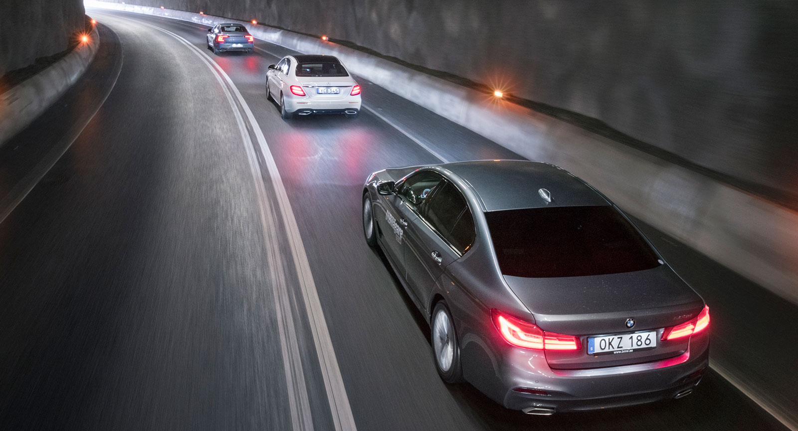 Nya BMW 5-serien på väg mot ljuset i tunneln. Men har den vad som krävs för att bli klassens nya ledstjärna?