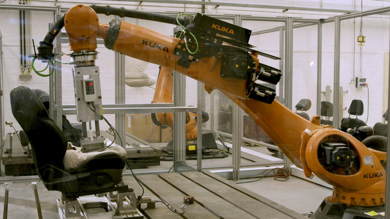 Video: Fords svettiga rumprobot