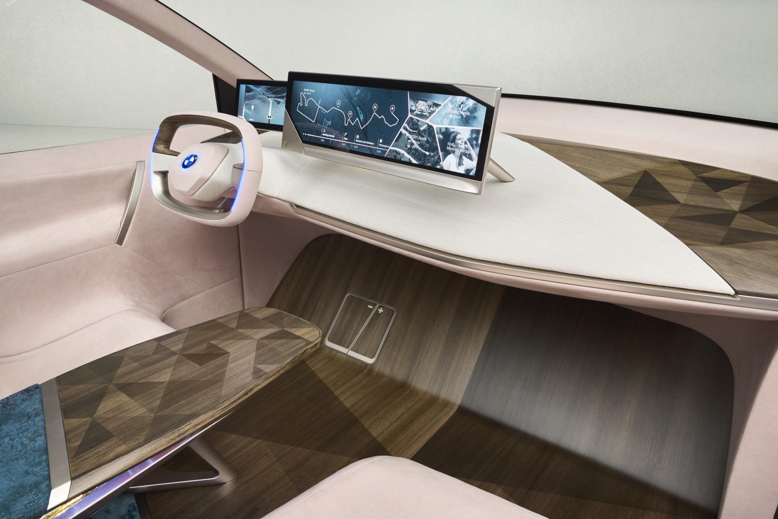 Dold teknik i framtidens interiör från BMW