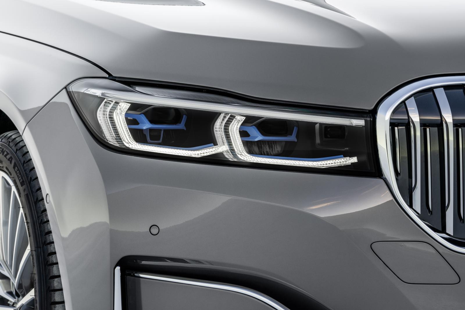 Facelift för 7-serien