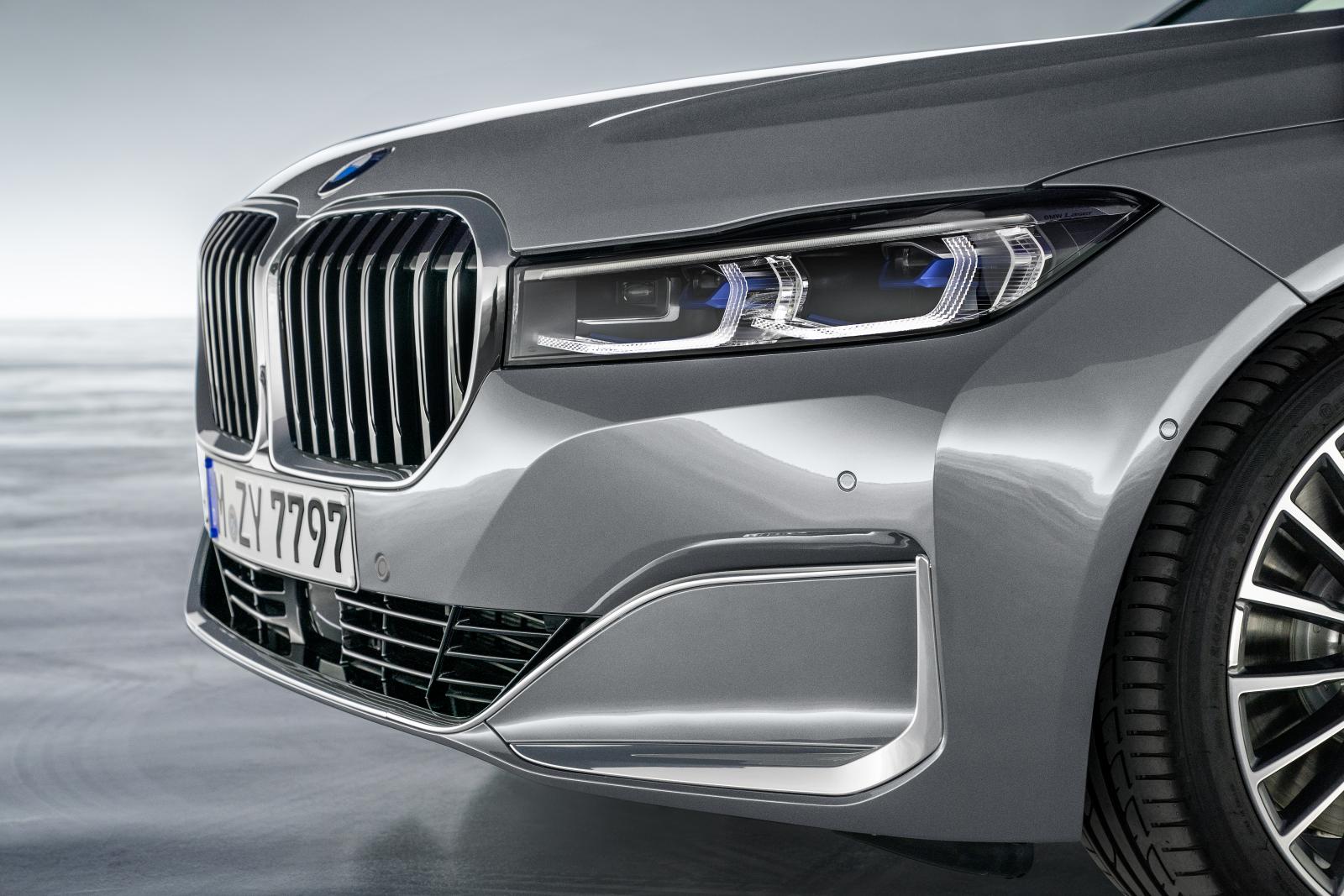 Facelift för 7-serien