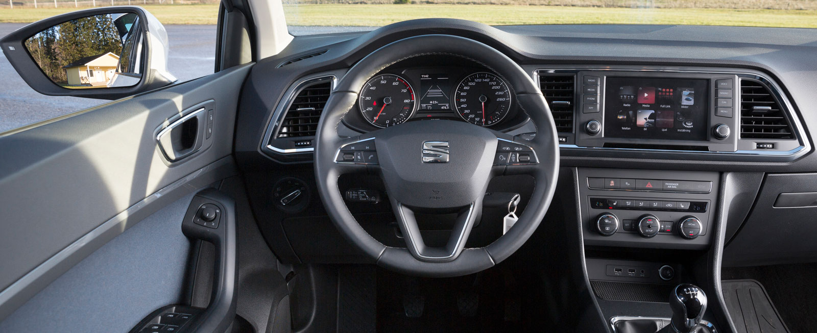 Under en viss formgivarglädje i Ateca finns ett bekant mönster från andra av VW:s bilar. Fritt från överraskningar, utmärkta funktioner i nästan allt.