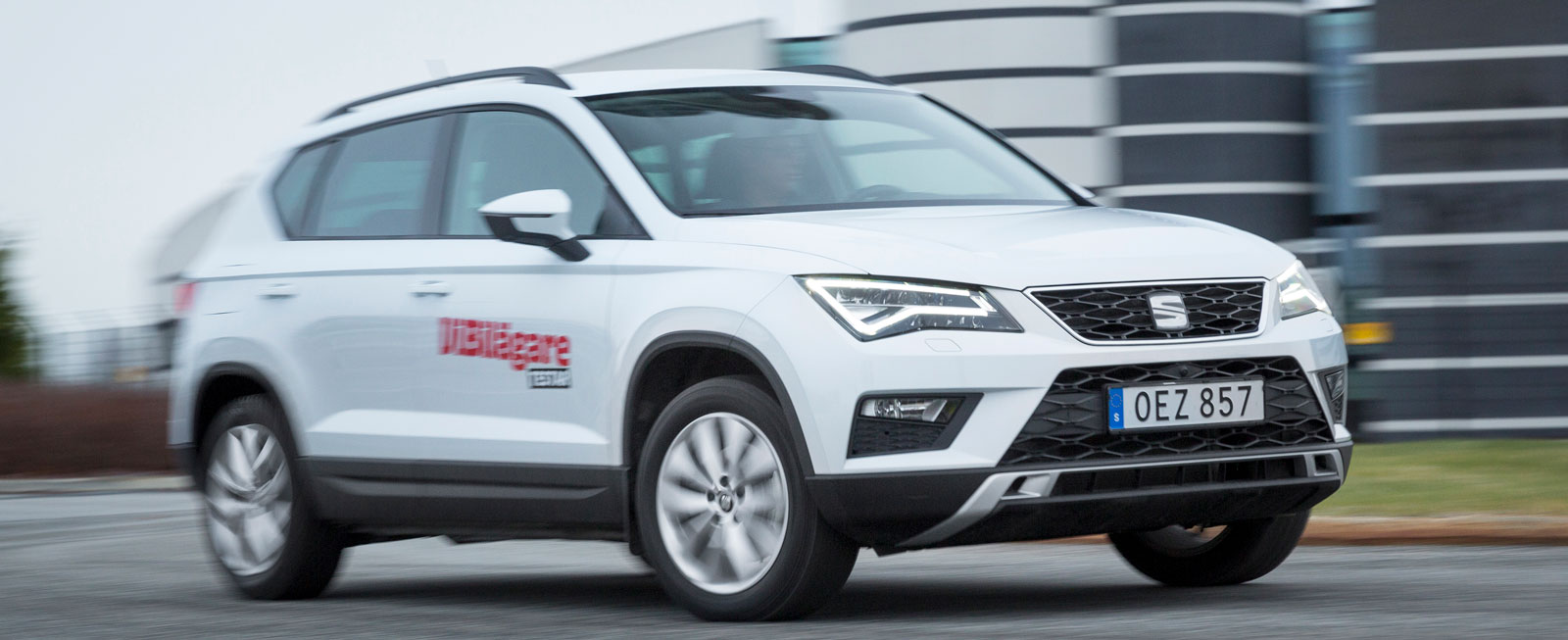 Test: Audi Q2, Kia Niro, Opel Mokka, Peugeot 3008, Seat Ateca (2017)