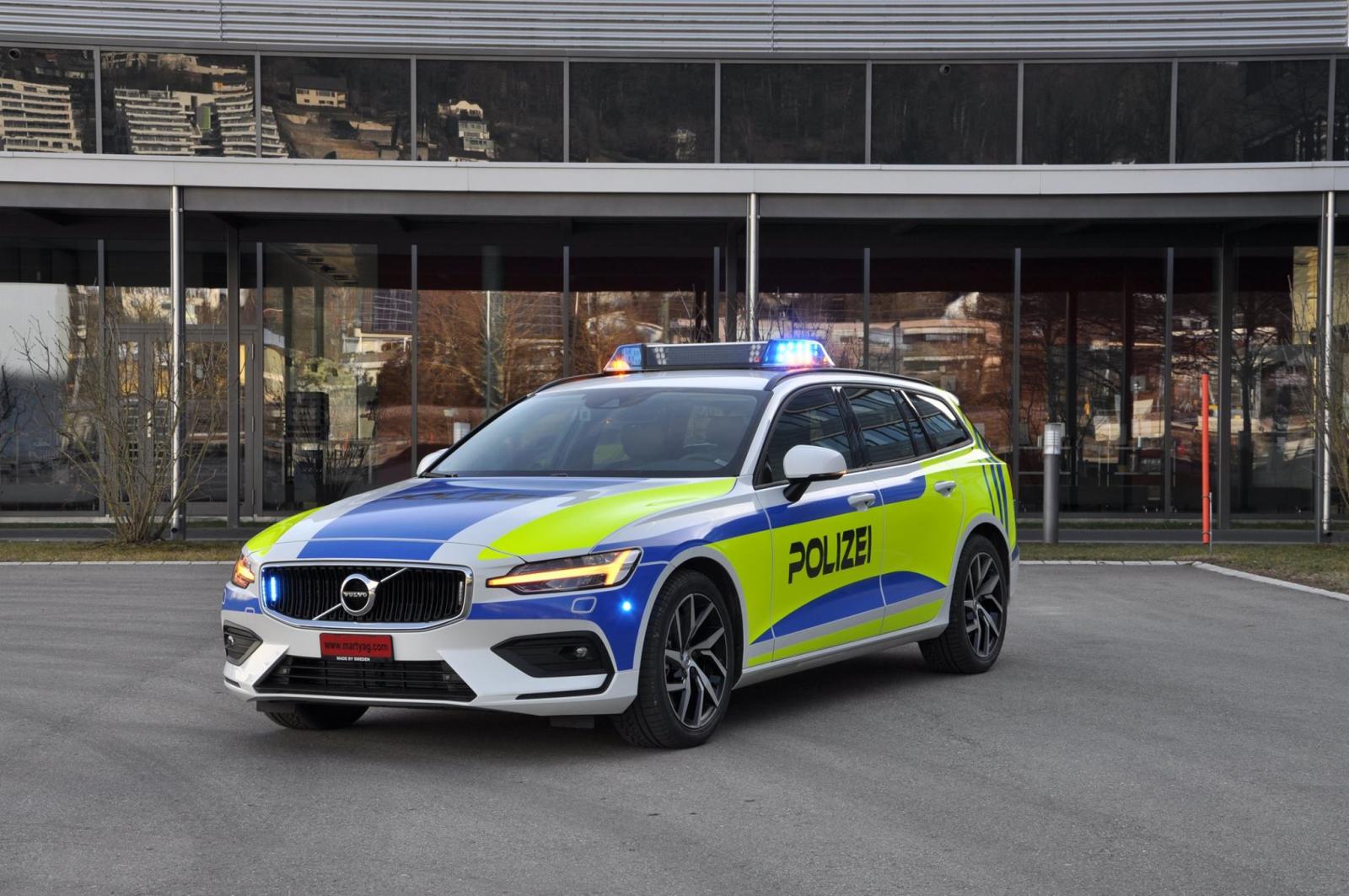 Volvo V60 som polisbil