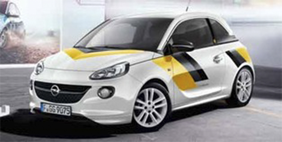 Opel Adam i “400-kit”.