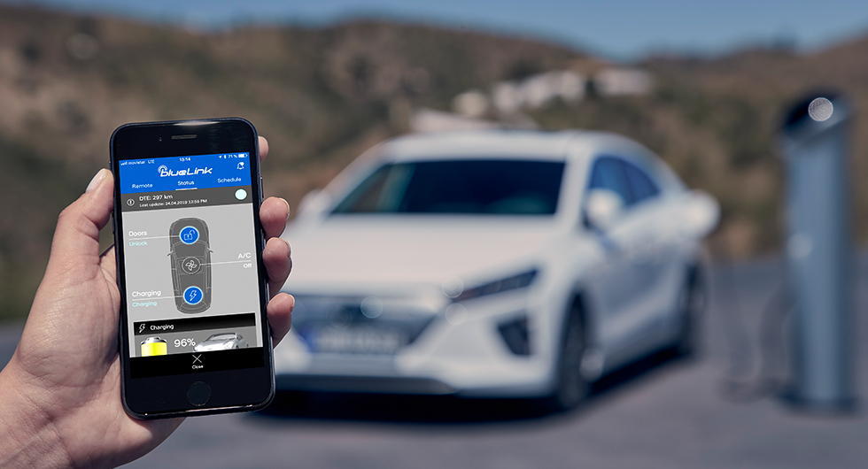 Större batteri och ny mobilapp i Ioniq