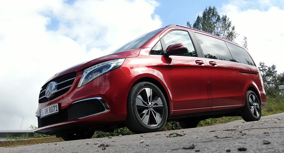 Webb-TV: Vi provkör Mercedes V-klass