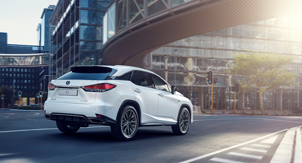 Lexus RX får pekskärm