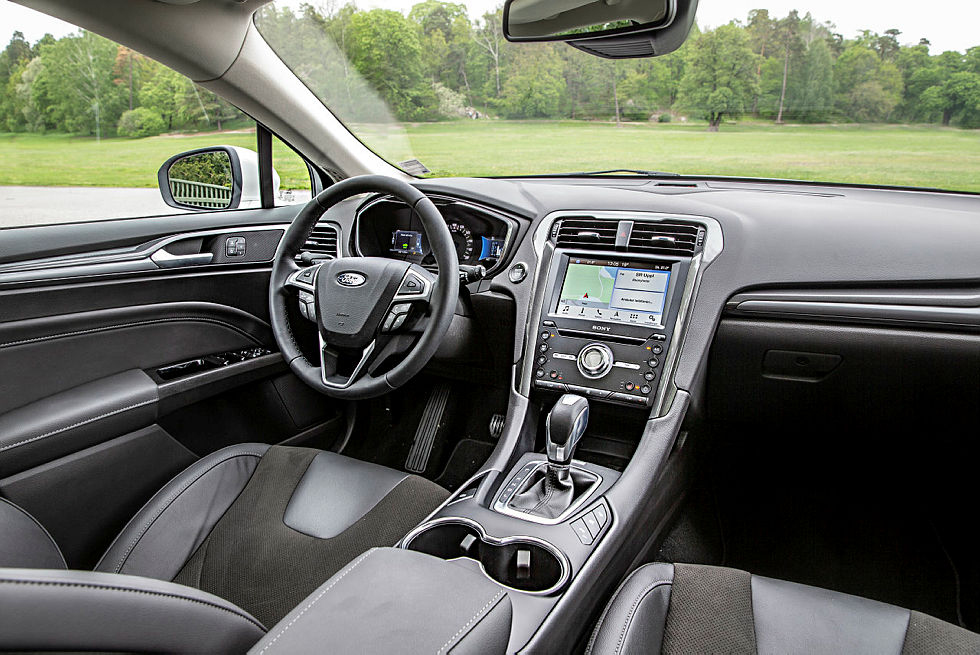 Provkörning: Ford Mondeo Hybrid Kombi (2019)