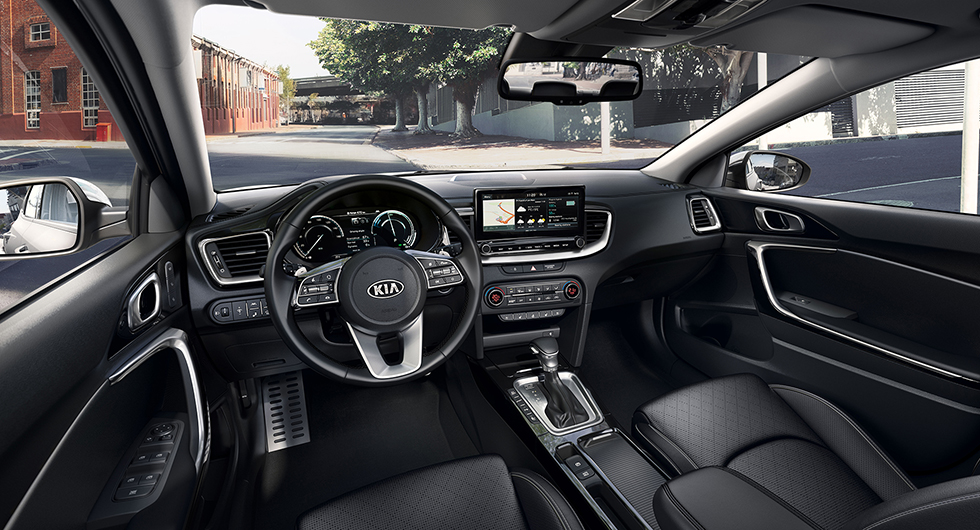 Kia gör Ceed SW och XCeed till laddhybrider