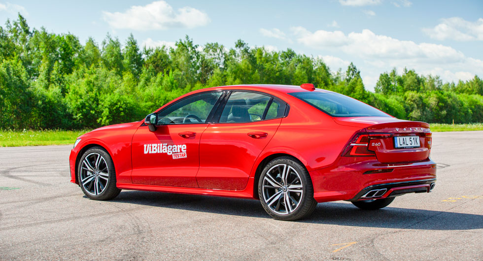 Volvo S60 T5
R-design