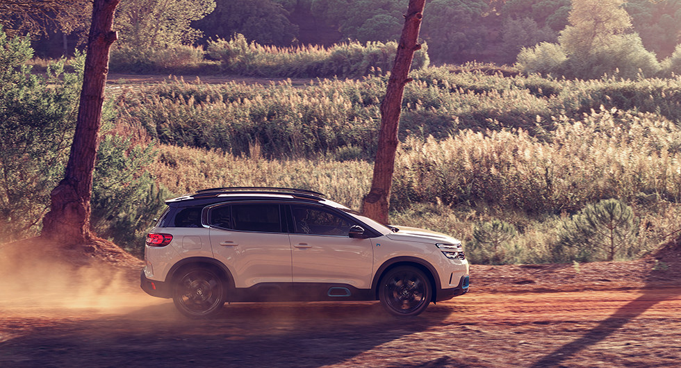 C5 Aircross blir laddhybrid