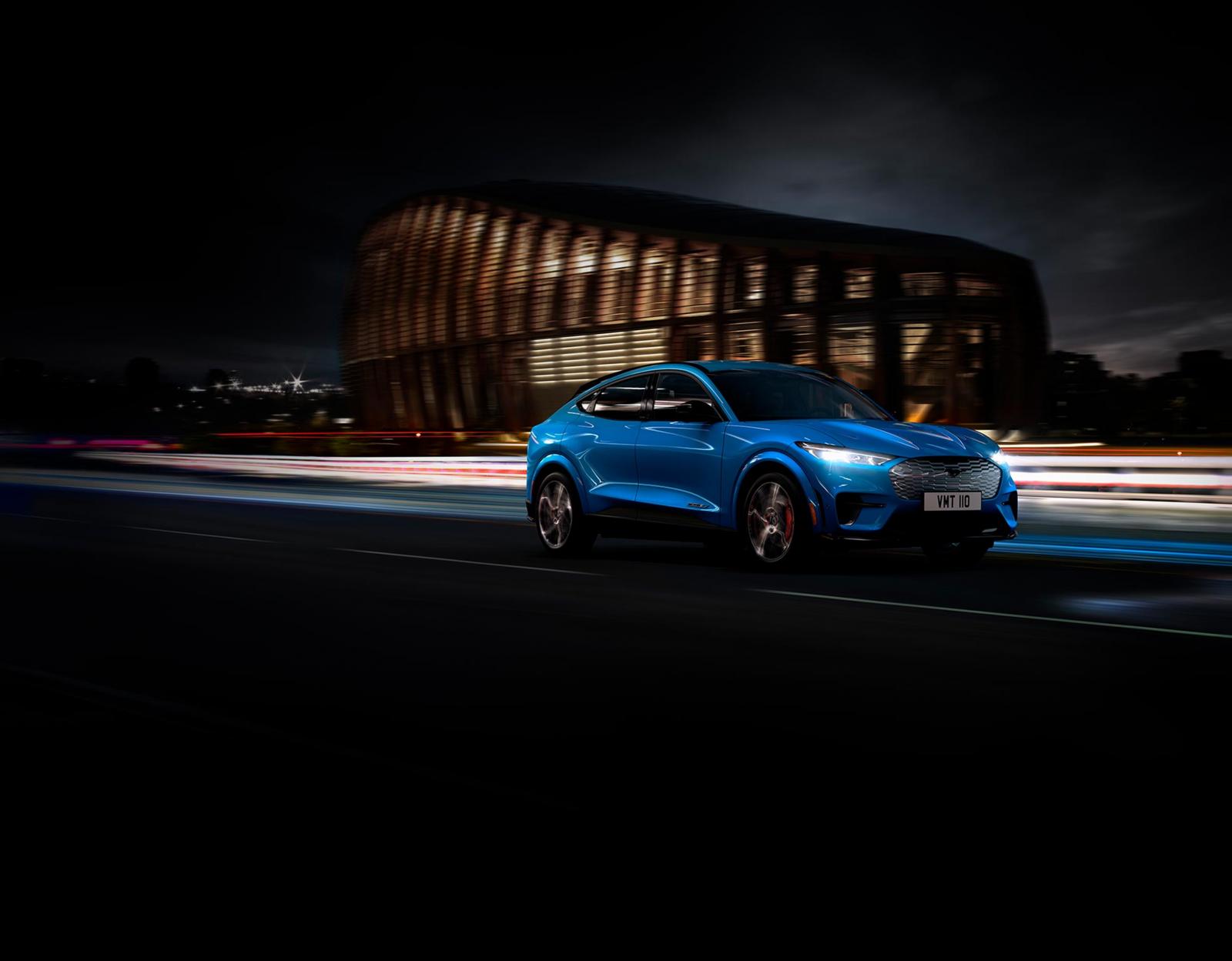 Eldriven Mustang-SUV med lång räckvidd