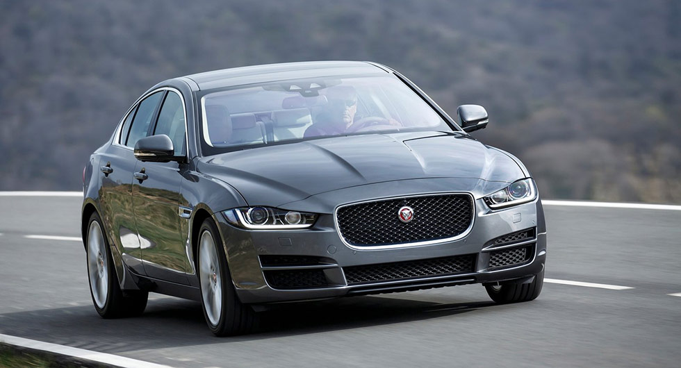 Jaguar XE har tappat 46 procent.