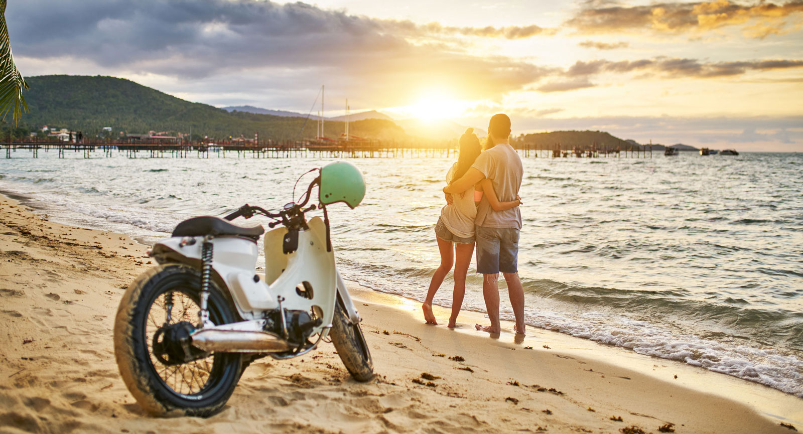 Ska du till Thailand och planerar att hyra en scooter? Internationellt körkort kan bespara dig böter och problem med polisen.