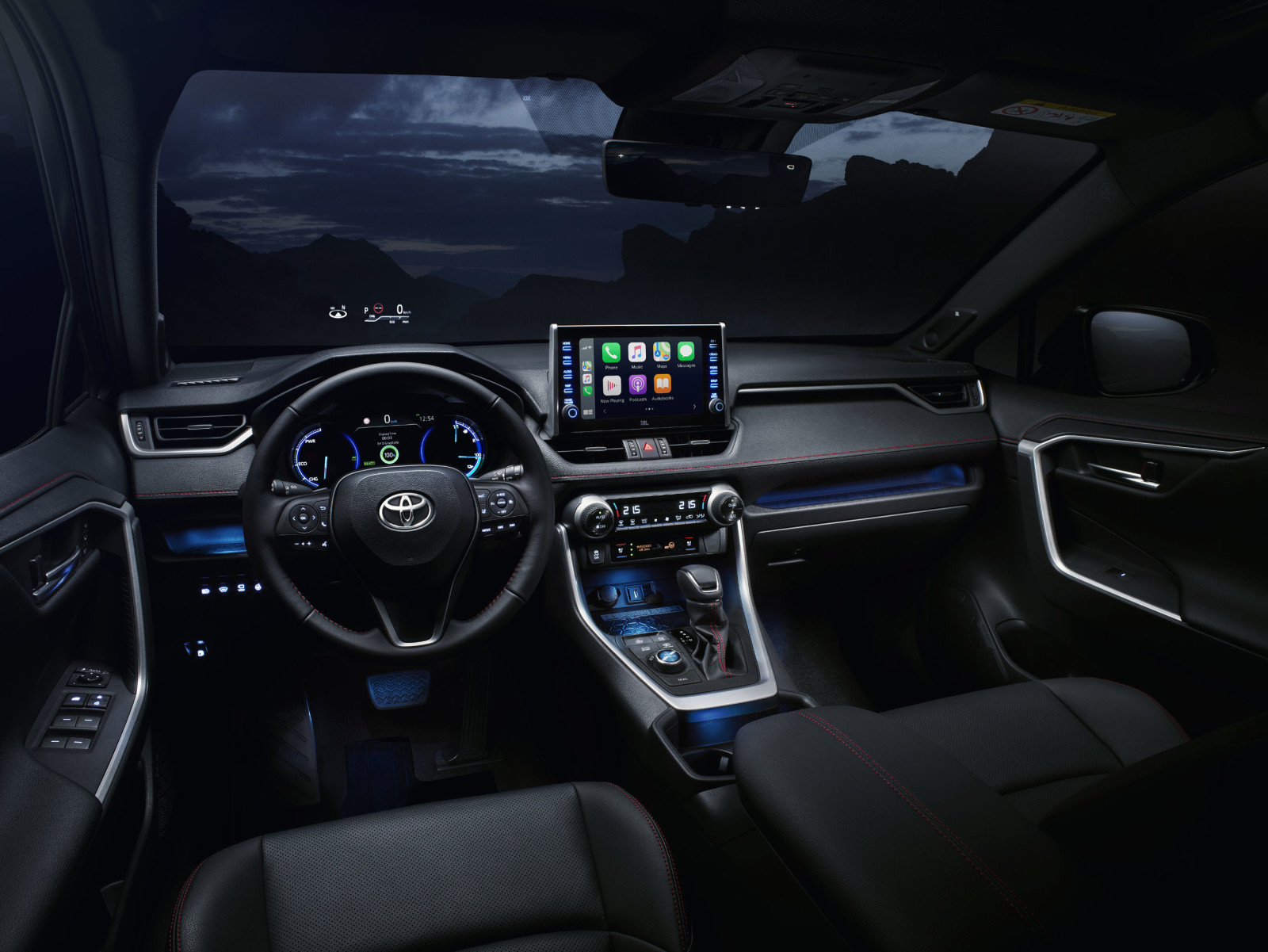 Toyota RAV4 Plug-in Hybrid – svenska priser klara för laddhybridsuven