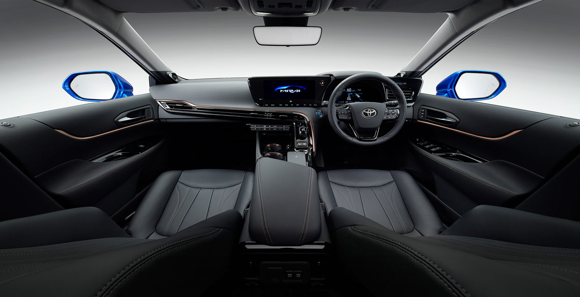 Då kommer nya Toyota Mirai till Sverige – klarar 65 mil på en tank