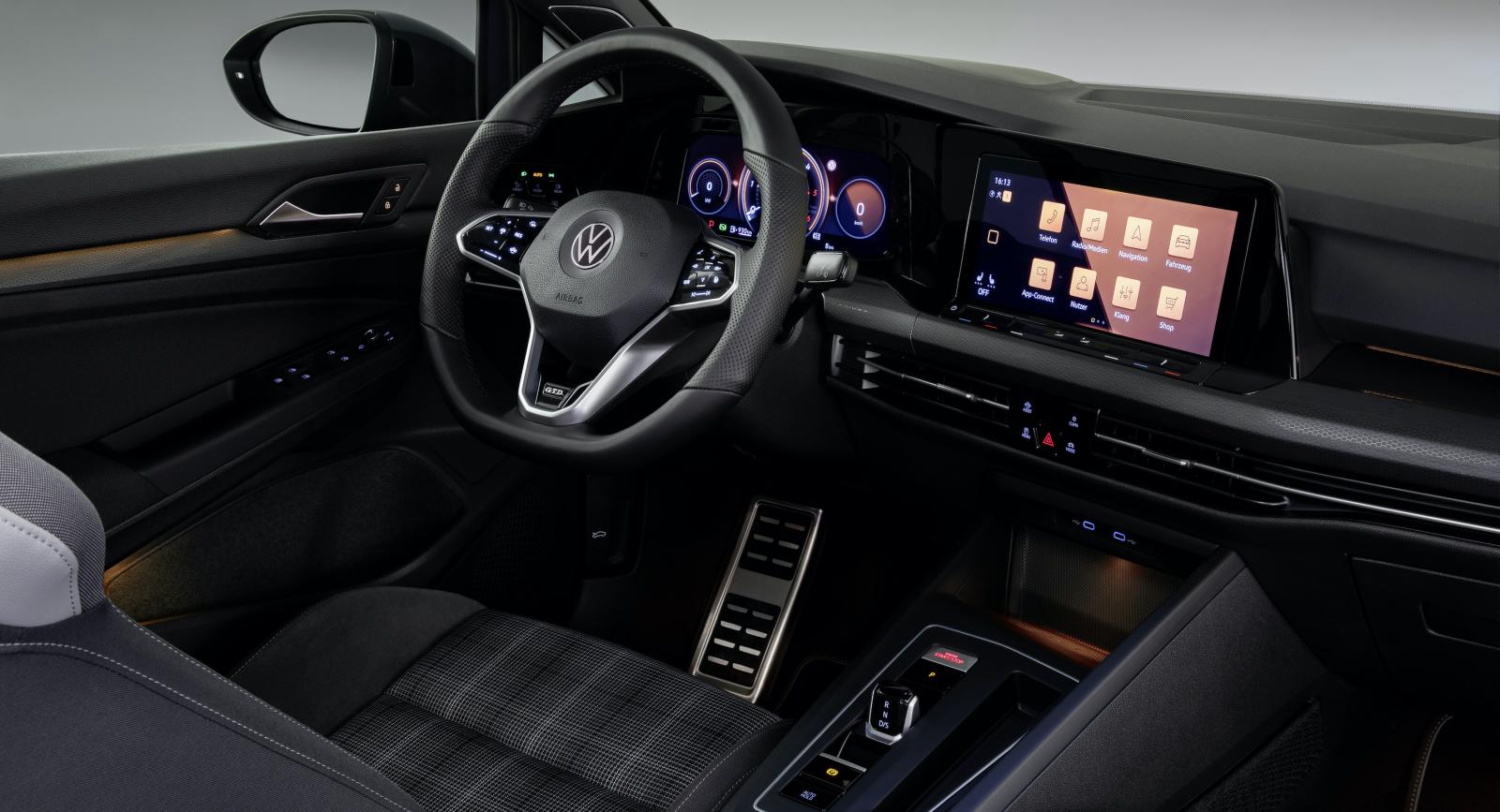 Volkswagen Golf GTE, GTI och GTD officiella – här är alla detaljer