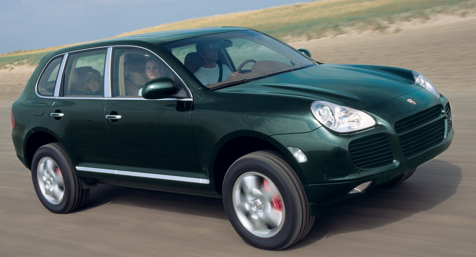 Porsche Cayenne som kom 2002 blev en stor framgång för märket och har fått andra sport/lyx-tillverkare att senare börja bygga suvar.