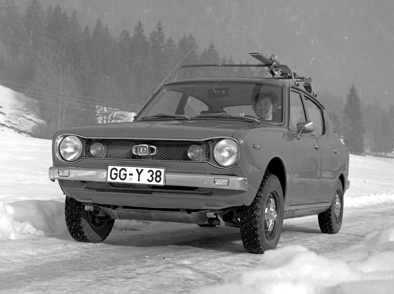 Bilarna som fyller 50 år – här är våra flippar och floppar