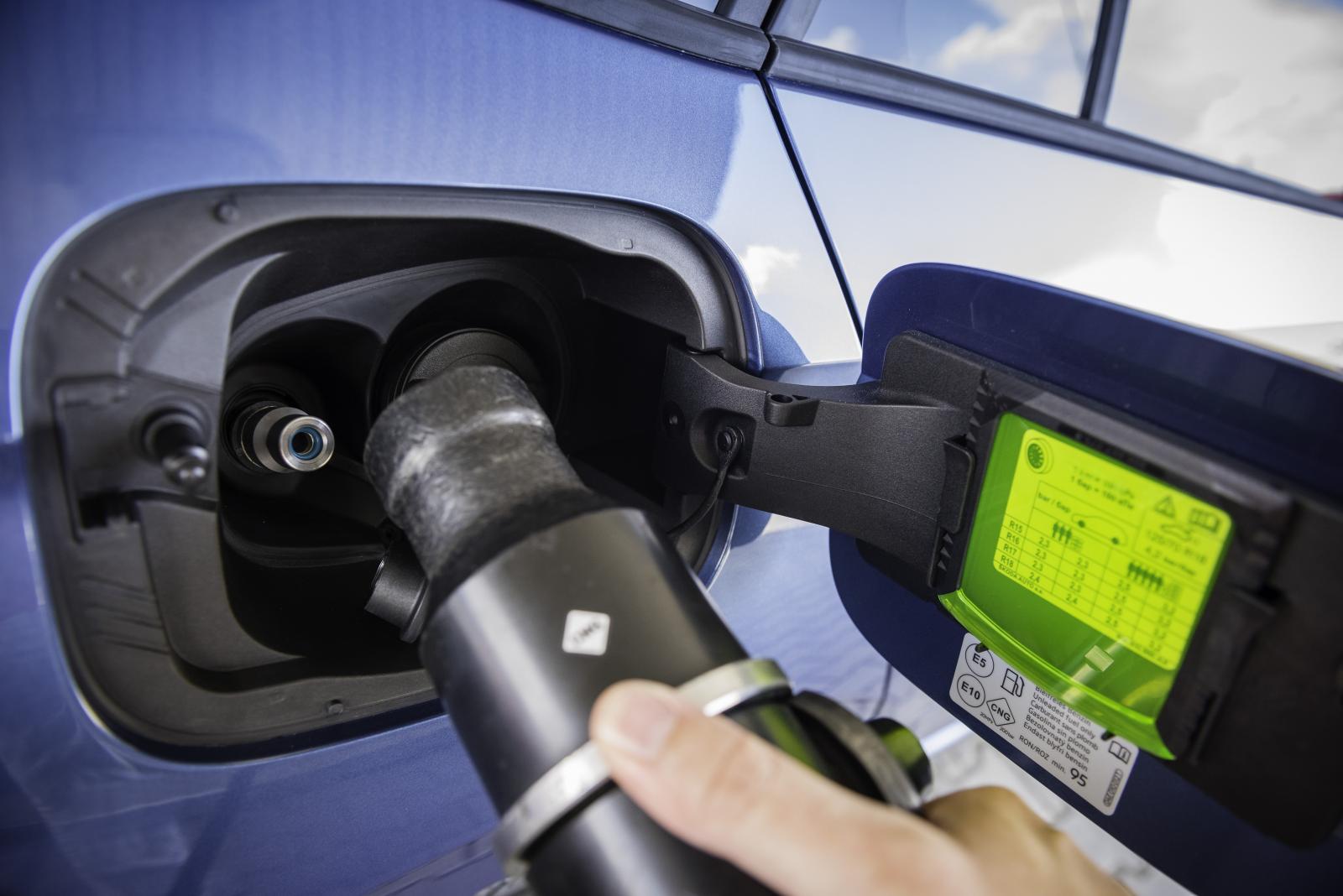 Skoda Octavia G-Tec officiell – ny gasbil med minimal bensintank