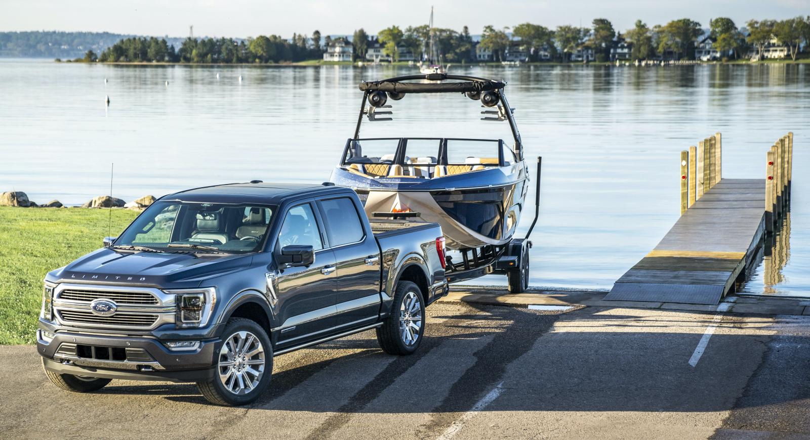 Officiell: Ford F-150 har hybriddrift och utfällbart skrivbord
