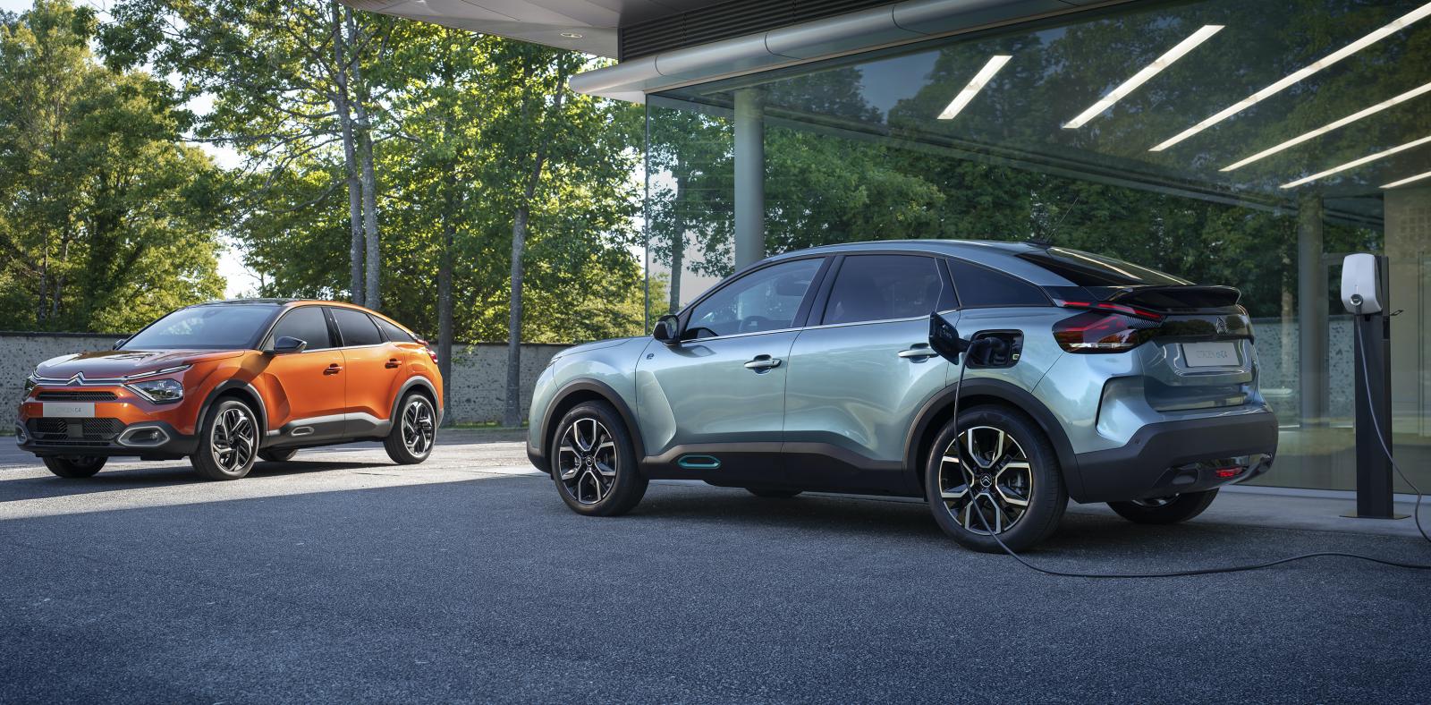 Här är nya Citroën C4 – nu som crossover med eldrift
