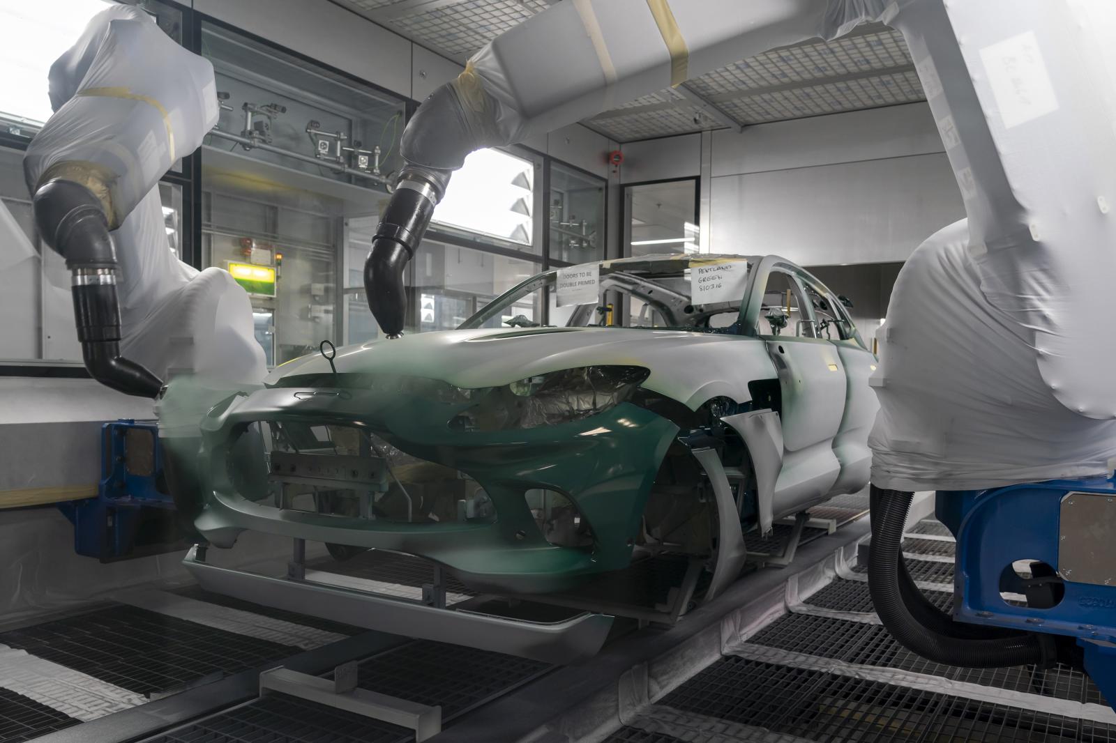 Aston Martins nya fabrik – där flygvapnet lurade tyskarna