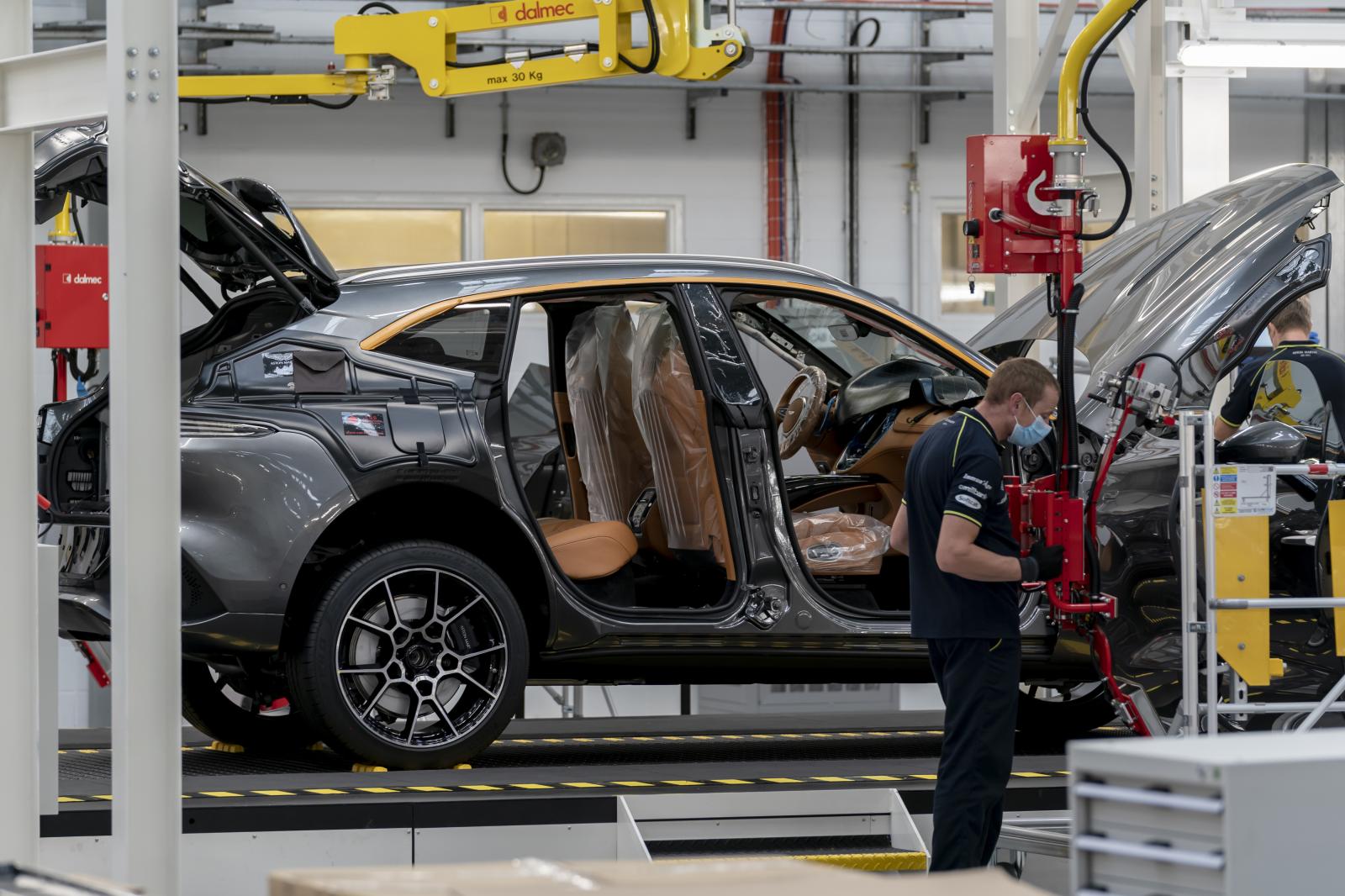 Aston Martins nya fabrik – där flygvapnet lurade tyskarna