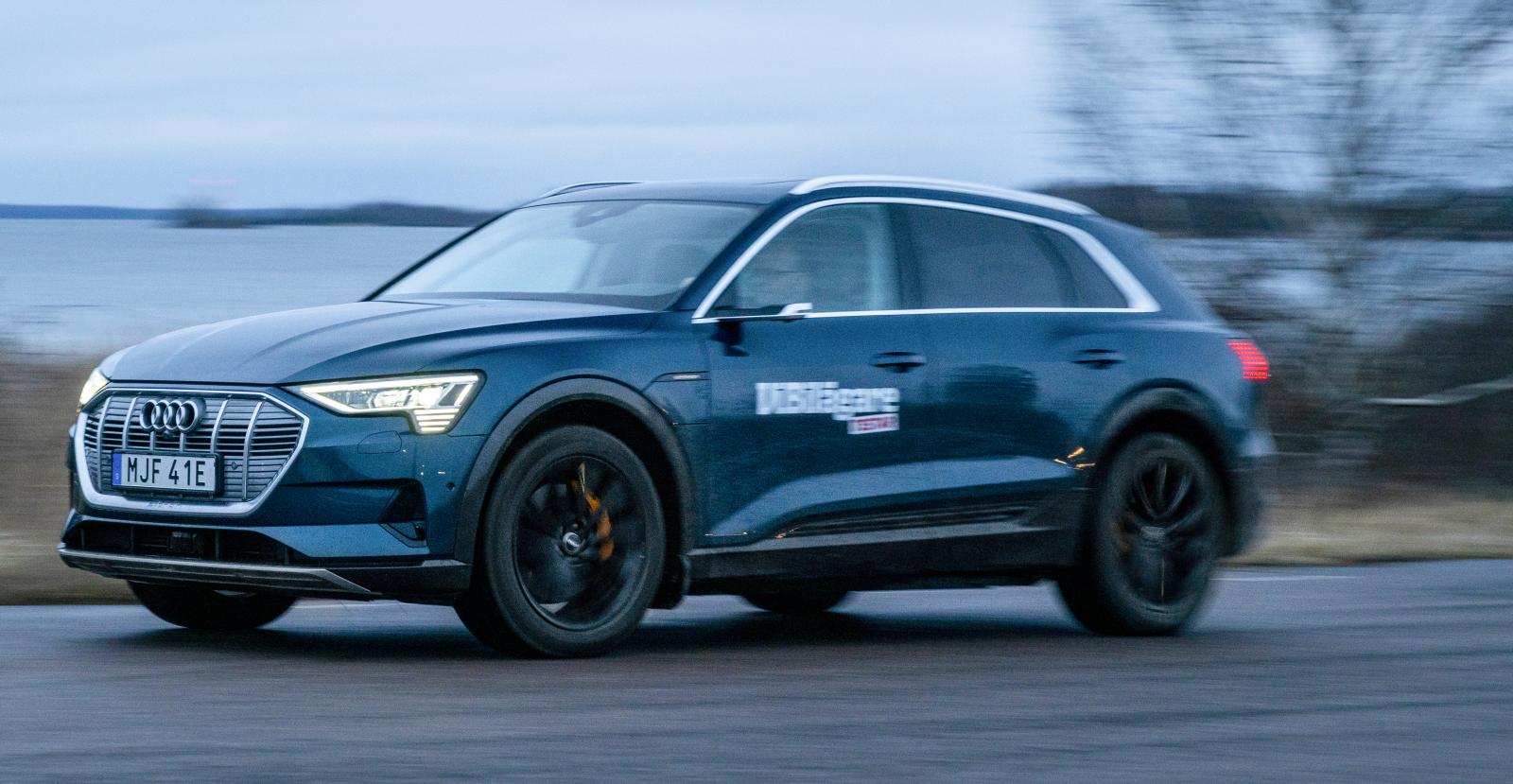 Elbilen Audi E-tron visar imponerande siffror: den har gått från dryga 80 till över 1 200 registrerade bilar – en ökning med 280 procent.