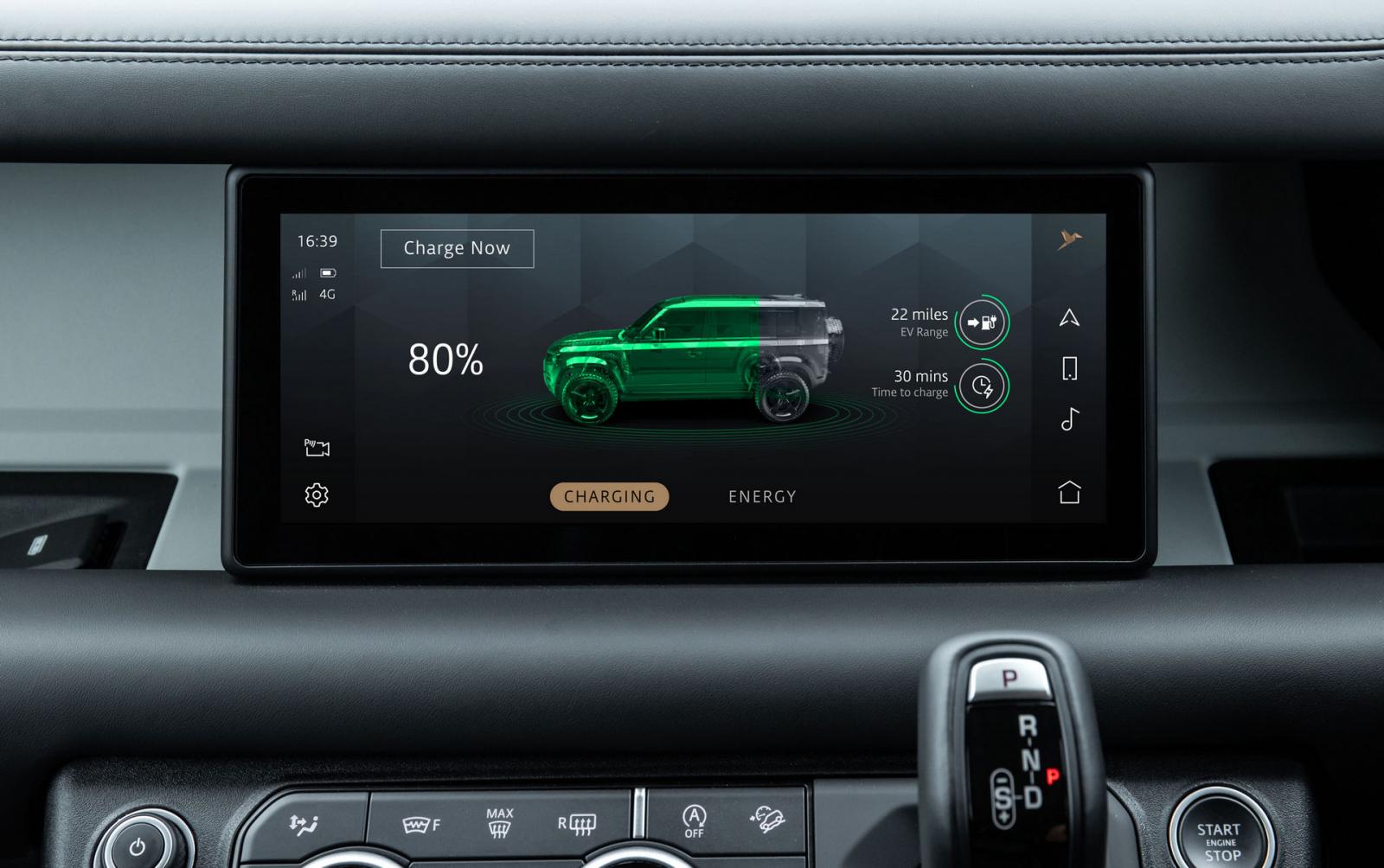Land Rover Defender nu som laddhybrid – och ny dieselsexa