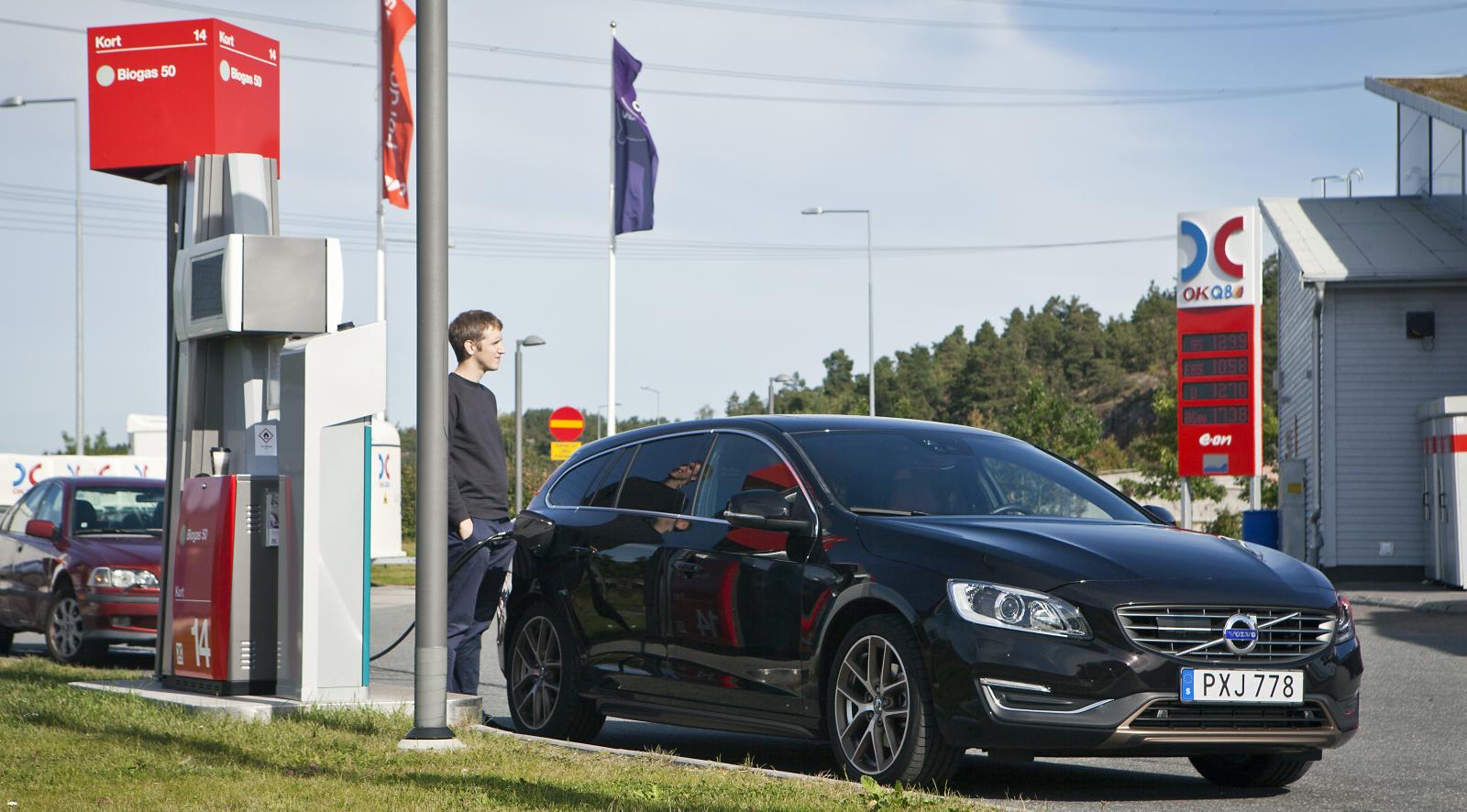 Konvertera bilen till etanol/E85 eller biogas – detta ska du tänka på