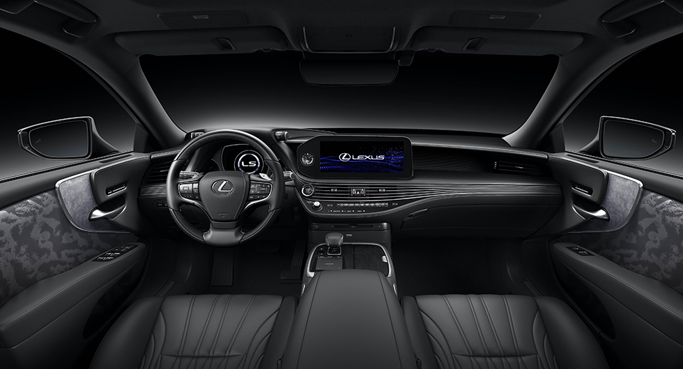 Lexus LS 500h väljer mjukare linje