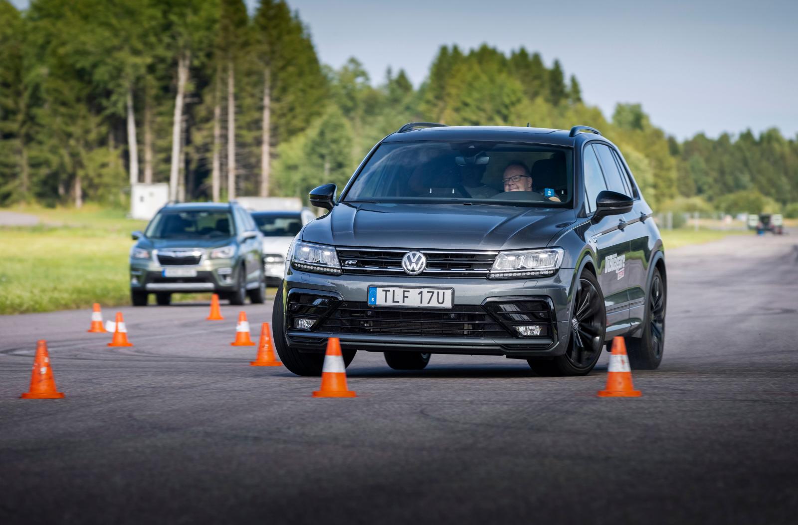 VW känns tung men trygg, klarar 73 km/tim som mest.