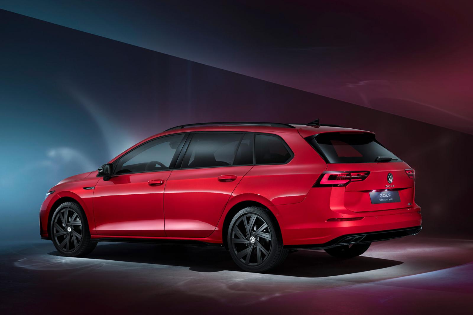 Premiär: Volkswagen Golf nu som kombi och Alltrack