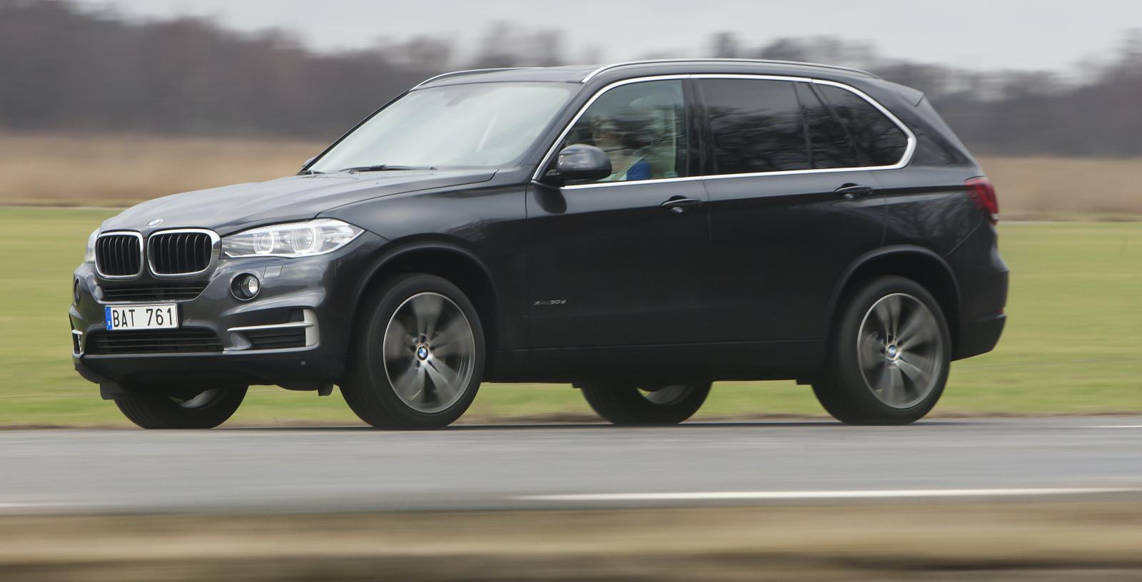 En bilhandlare kan få hela 21 000 kronor mer betalt för en BMW X5 som rullat 4 000 mil istället för 8 000.
