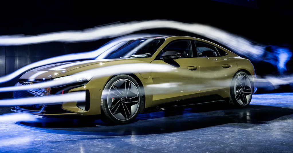 Luftmotståndet är en viktig detalj i elbilar eftersom bättre aerodynamik ger lägre förbrukning och därmed längre räckvidd. Audi e-tron GT har en luftmotståndskoefficient på 0,24, exakt samma siffra som för Tesla Model S.
