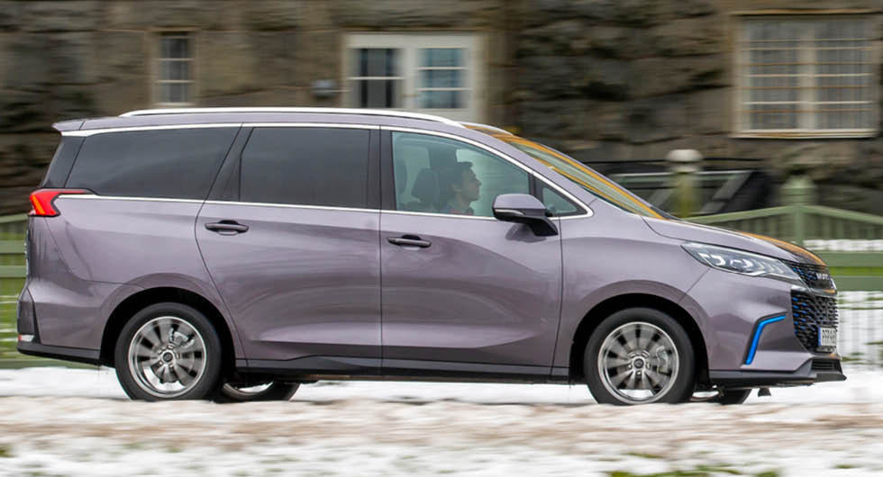 Rostskydd i elbilen Maxus Euniq MPV: Enkelt men funktionellt