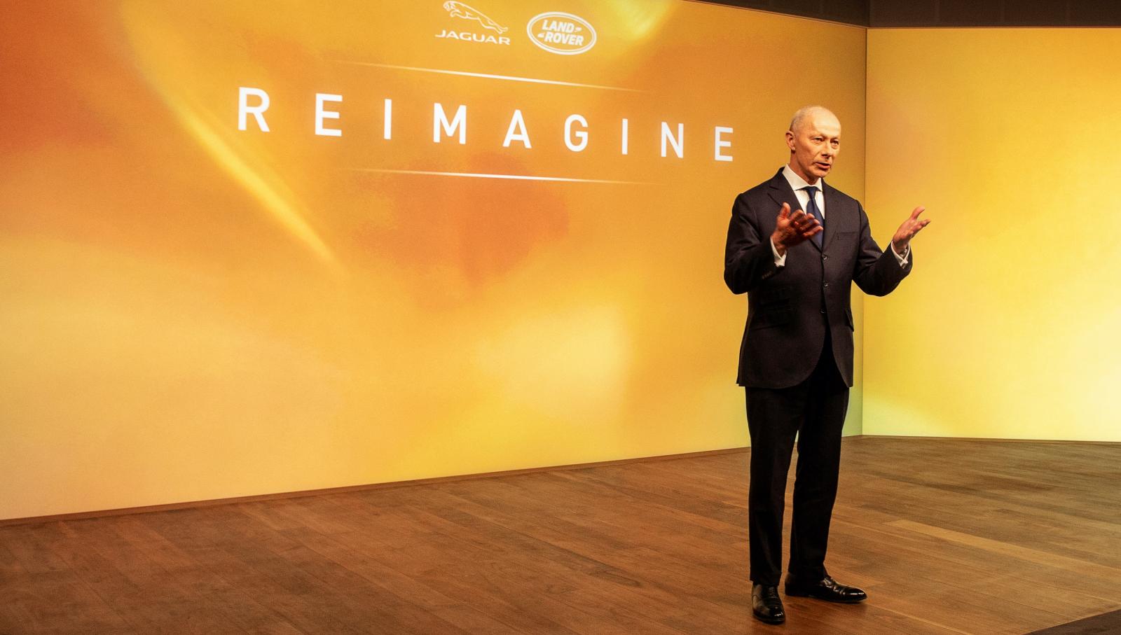Koncernchefen Thierry Bolloré presenterade den nya planen under måndagen.