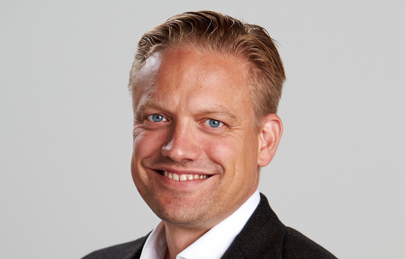 Att det ska bli enklare med snabbladdning längs vägen ligger högt upp på prioriteringslistan för Volvos utvecklingschef Henrik Green.