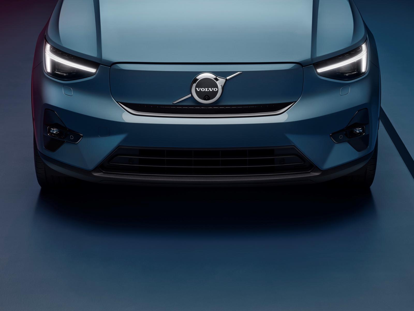 Officiell: Här är Volvo C40 Recharge – alla detaljer om nya elbilen