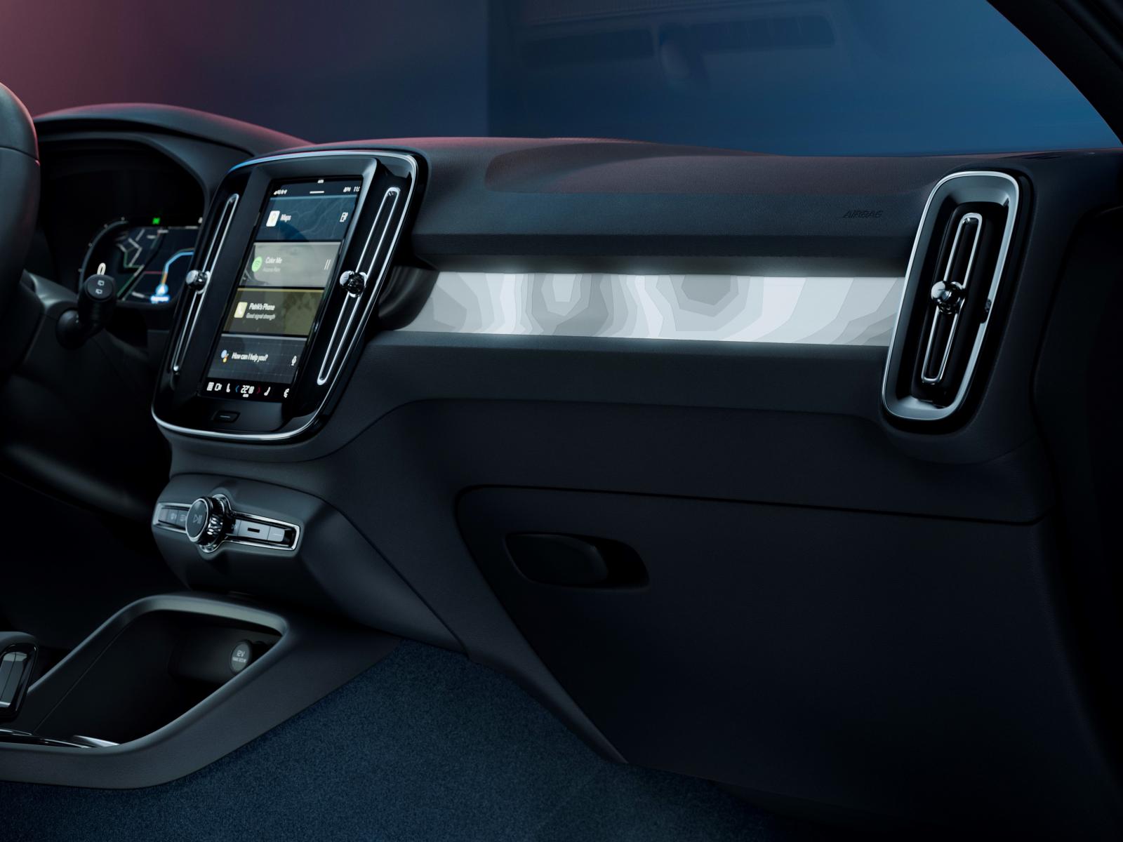 Officiell: Här är Volvo C40 Recharge – alla detaljer om nya elbilen