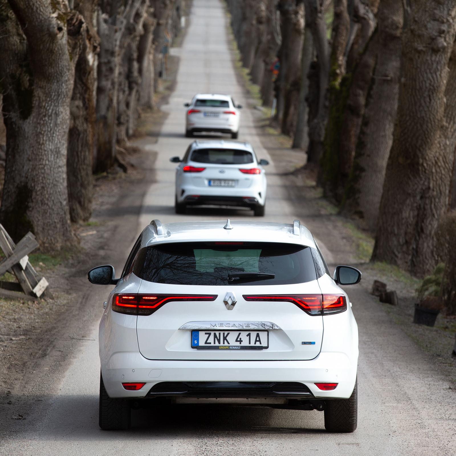 Test: Kia Ceed SW Plug-in Hybrid, Renault Megane E-Tech ST och Skoda Octavia Combi iV (2021)